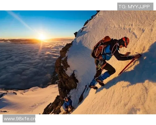 武汉攀岩队实力揭秘：挑战极限的勇者之路与激情攀登的故事